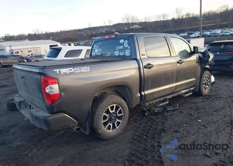 2021 Toyota Tundra Sr5 z USA, uszkodzony, nr VIN 5TFDY5F17MX045831